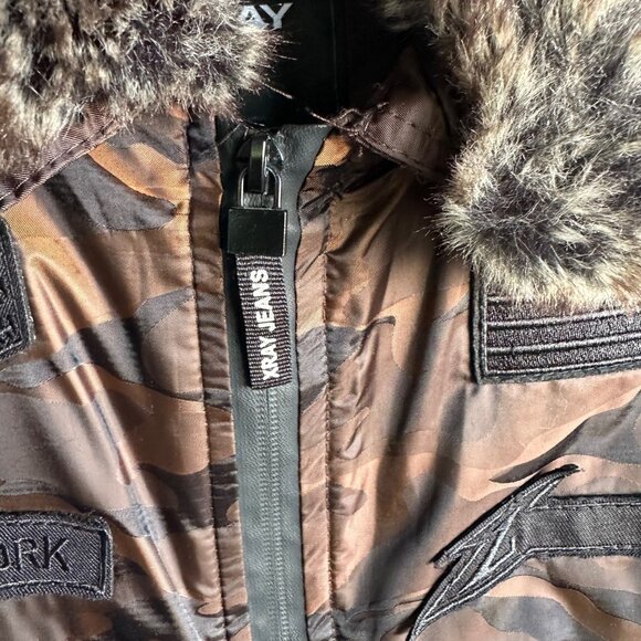 XRAY Jeans Brown Camouflage Bomber Jacket W/ Faux Fur Collar & Patches Size M - Picture 3 of 13